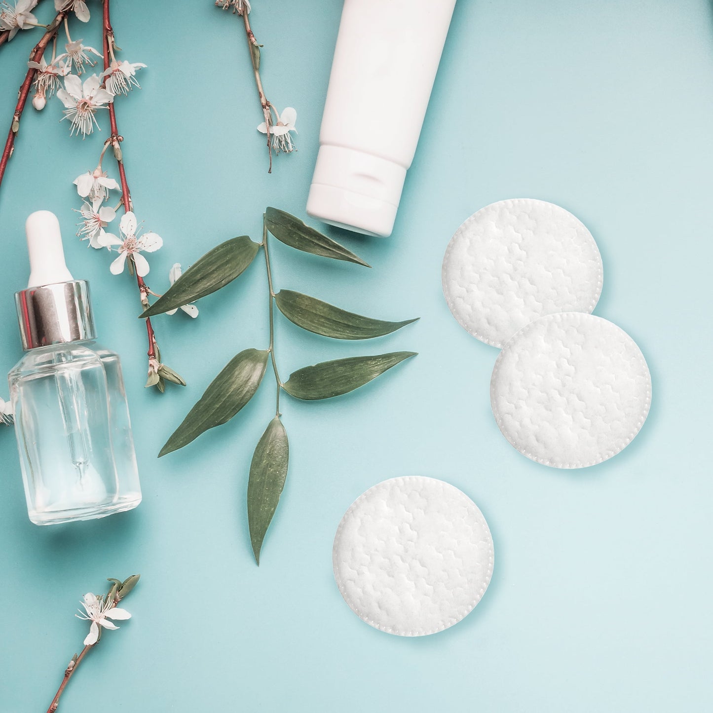 Swisspers Premium White 2.25" Cotton Rounds with Stitched Edge, 100 Count