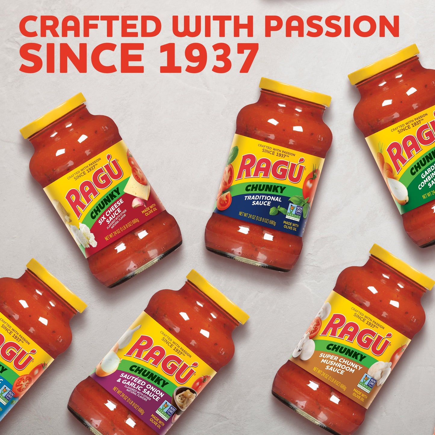 Ragu Chunky Traditional Pasta Sauce with Diced Tomatoes and Basil, 24 oz