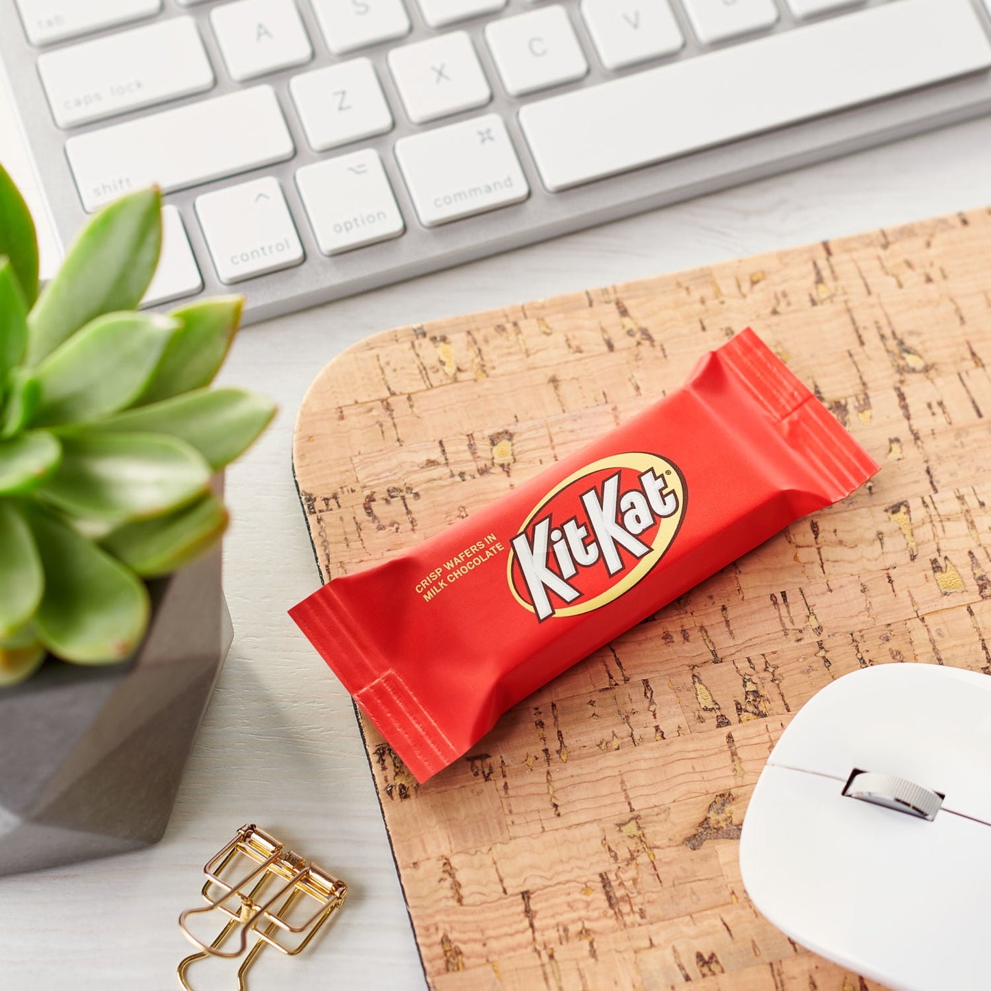 Kit Kat® Milk Chocolate Wafer Snack Size Candy, Jumbo Bag 20.1 oz