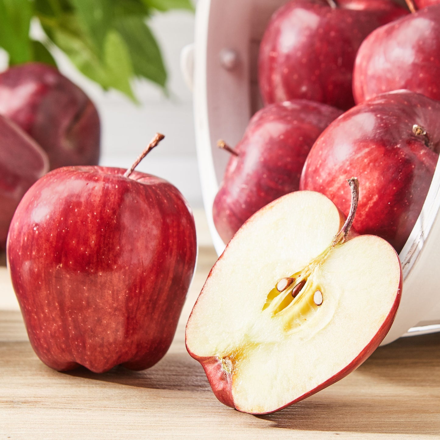 Fresh Red Delicious Apple, Each