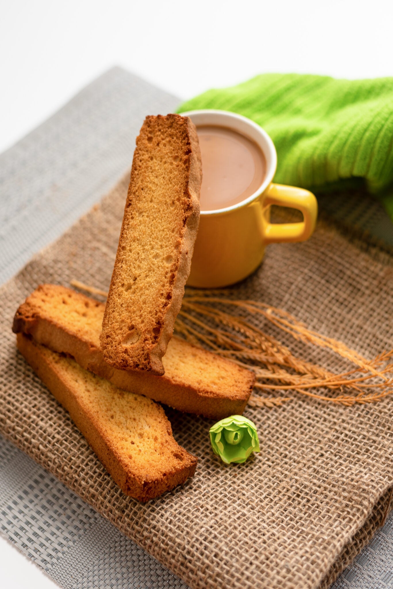 Almond Cake Rusk