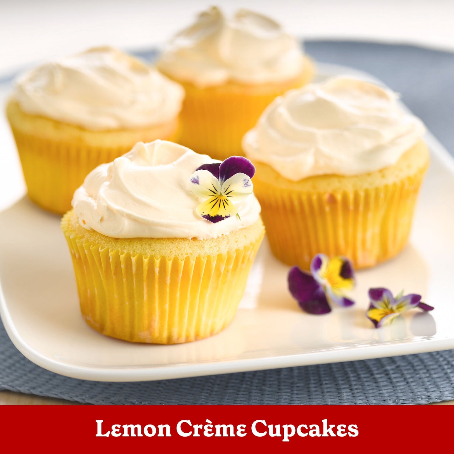 Betty Crocker Delights Super Moist Lemon Cake Mix, 13.25 oz.